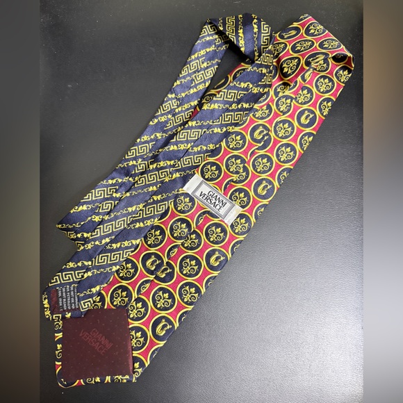 Versace 1990s Vintage Red, Navy and Yellow Greek Patterned Silk Tie - Picture 2 of 2
